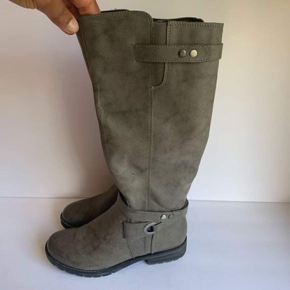 Natural Soul grey boots size 7M side zip